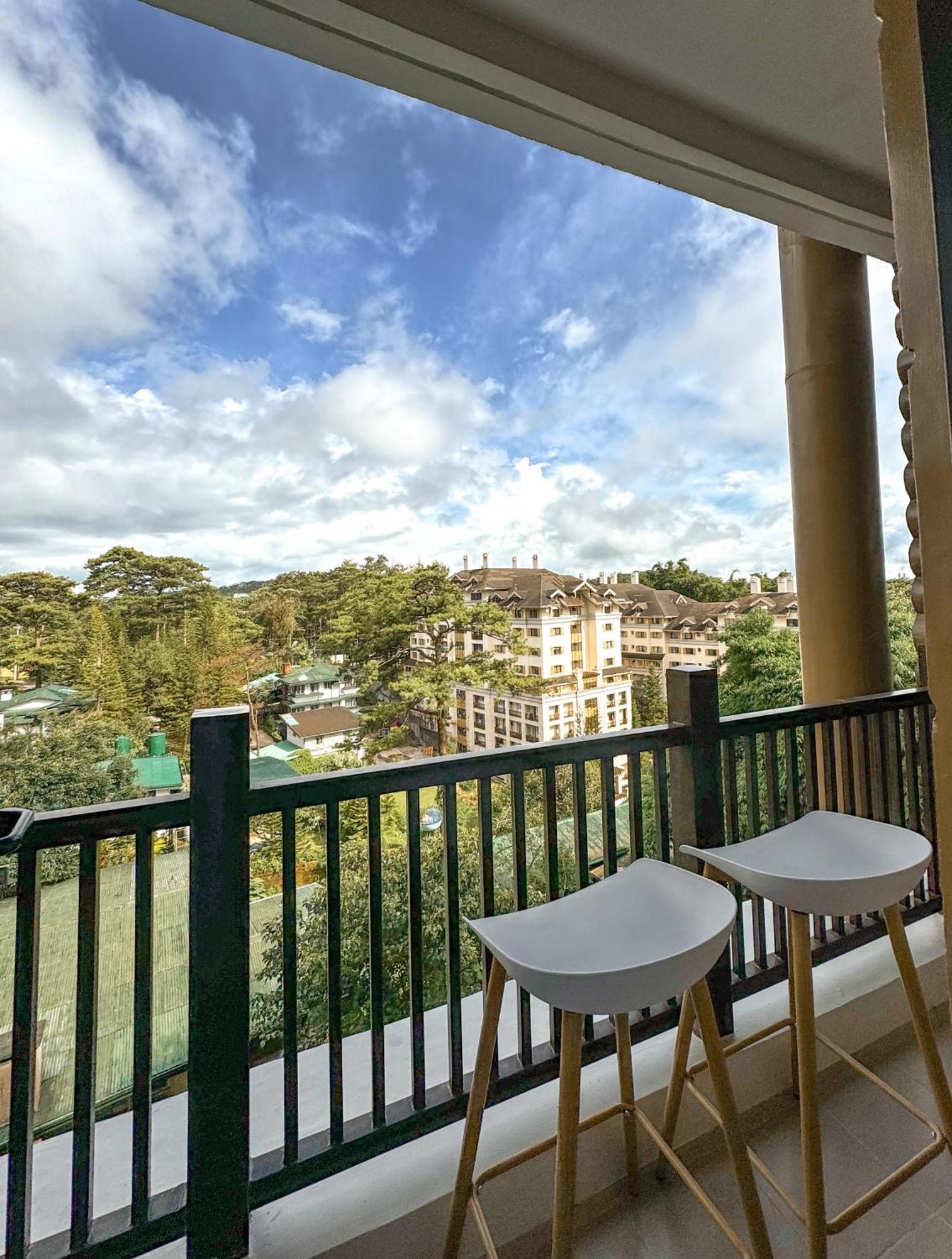 Aparthotel Mi Casa Amelie Baguio With Stunning Balcony View Baguio City Zewnętrze zdjęcie